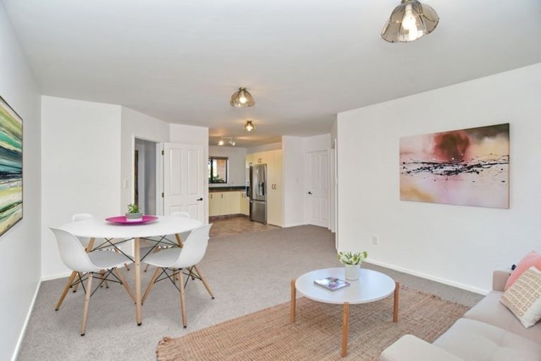 Photo of property in 10 Mclean Place, Woodend, 7610