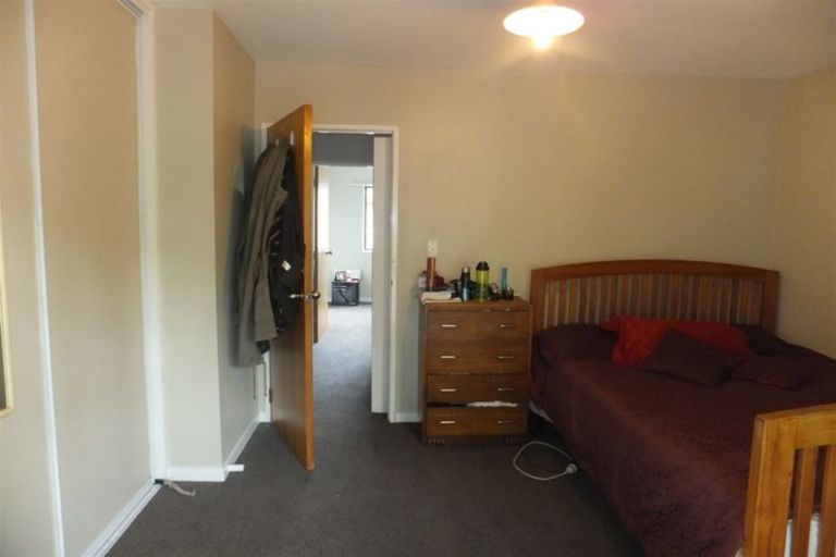 Photo of property in 2/4 Brockworth Place, Riccarton, Christchurch, 8011