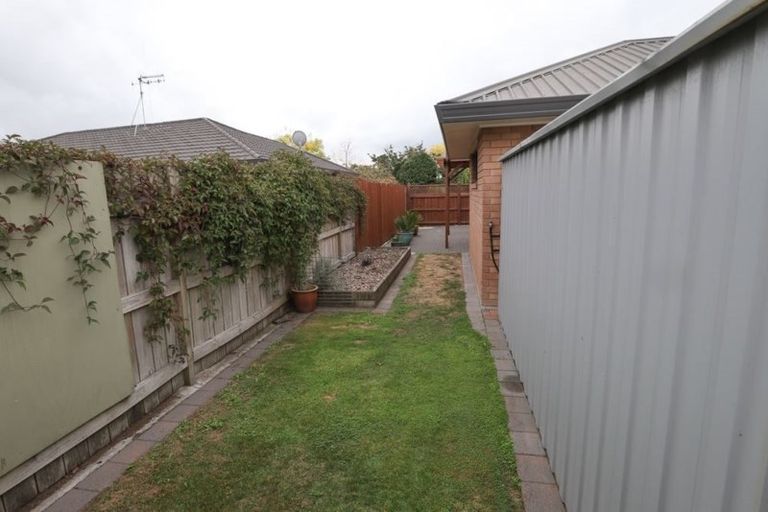 Photo of property in 16 Bouverie Crescent, Flagstaff, Hamilton, 3210