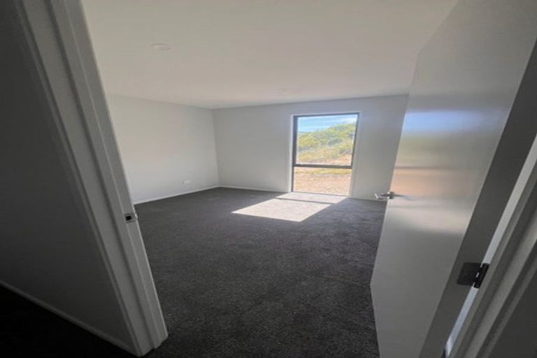Photo of property in 24 Camber Drive, Whitby, Porirua, 5024