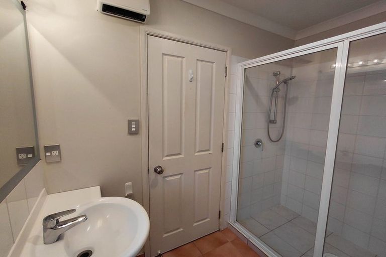 Photo of property in 43 Puhara Avenue, Parklands, Christchurch, 8083