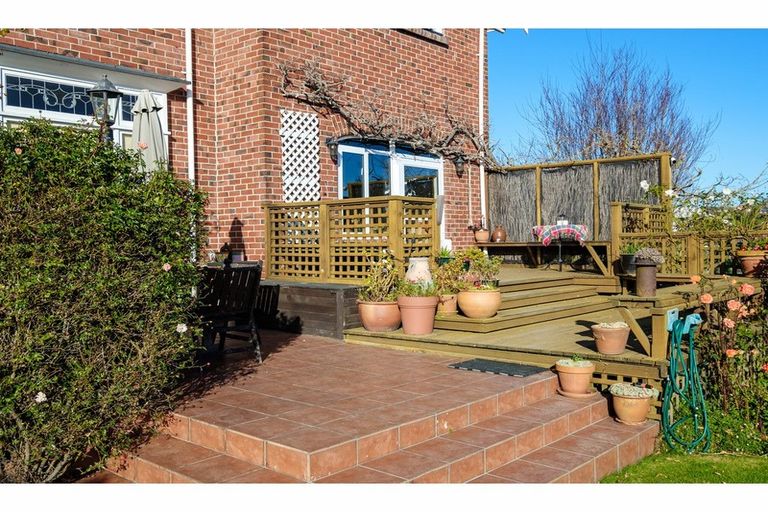 Photo of property in 31 Ashbury Avenue, Waimataitai, Timaru, 7910