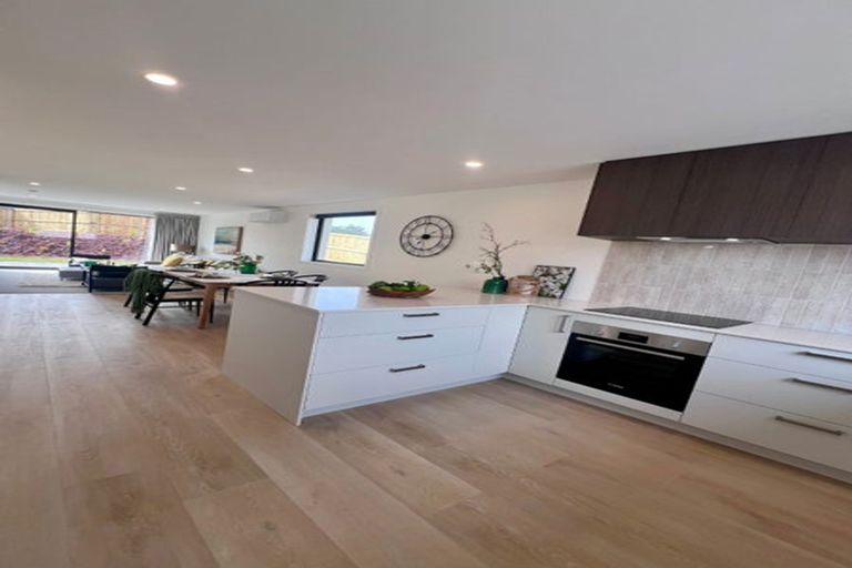 Photo of property in 8 Pip Way, Omokoroa, 3114