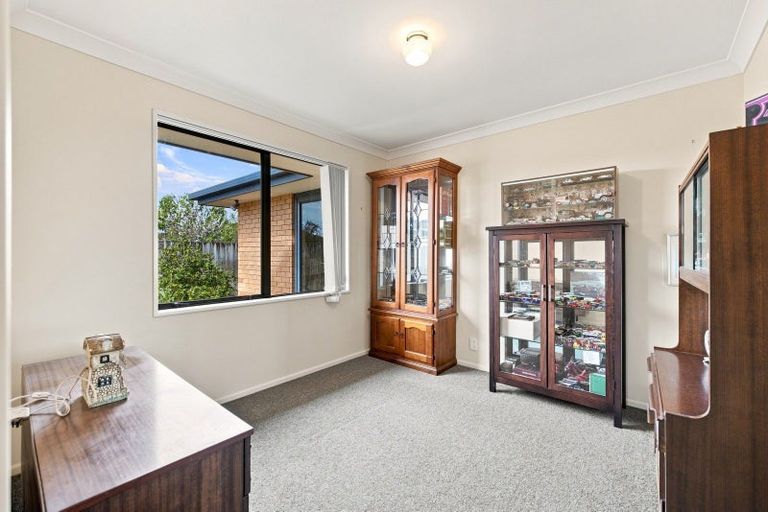 Photo of property in 9 Clifford Place, Amberley, 7410