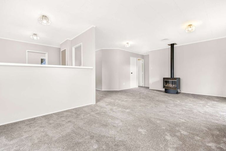 Photo of property in 1 Mansfield Road, Owhata, Rotorua, 3010