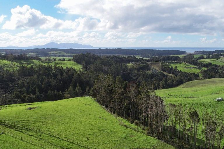 Photo of property in 9/72e Devonport Road, Tauranga, 3110