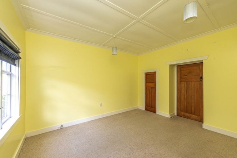 Photo of property in 86 Gonville Avenue, Gonville, Whanganui, 4501