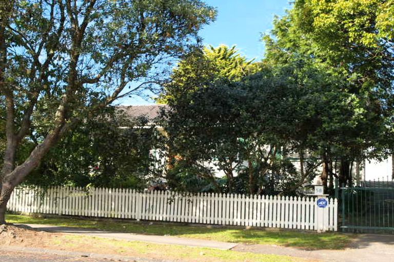 Photo of property in 58 Kivell Close, Mangere East, Auckland, 2024