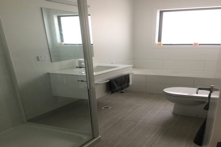 Photo of property in 77c Herald Street, Berhampore, Wellington, 6023