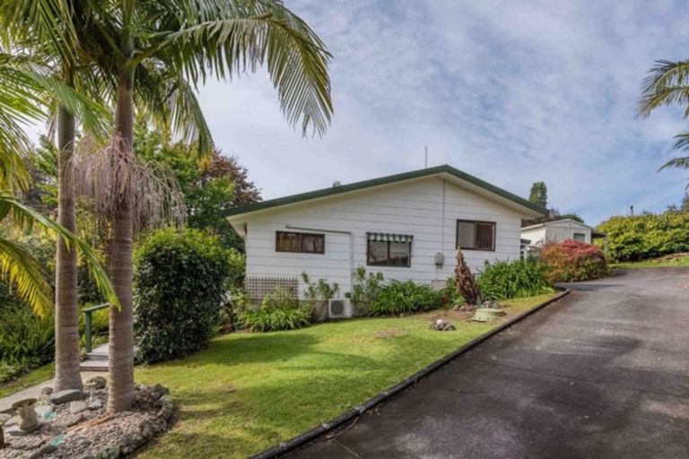Photo of property in 31 Hawkings Crescent, Kerikeri, 0230