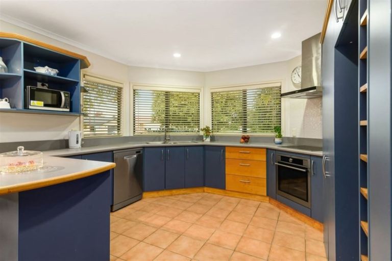 Photo of property in 1 Hoyte Place, Pukehangi, Rotorua, 3015