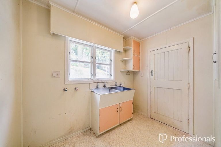 Photo of property in 66 Hay Street, Naenae, Lower Hutt, 5011