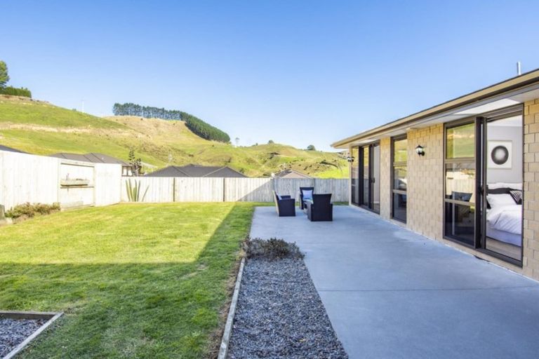Photo of property in 161 Ballintoy Park Drive, Welcome Bay, Tauranga, 3175