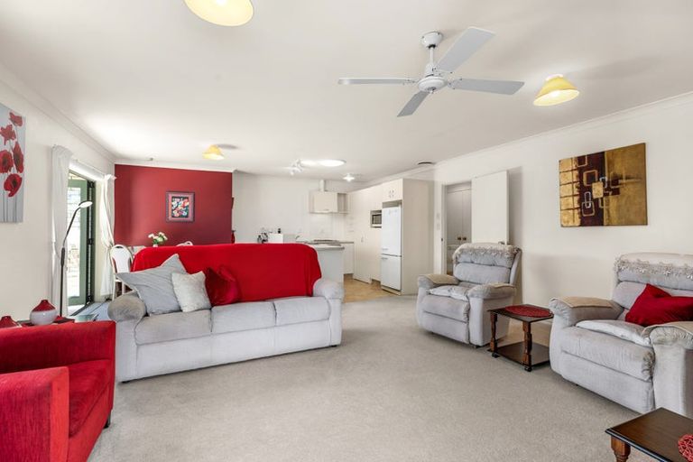 Photo of property in 6 Abbey Way, Judea, Tauranga, 3110