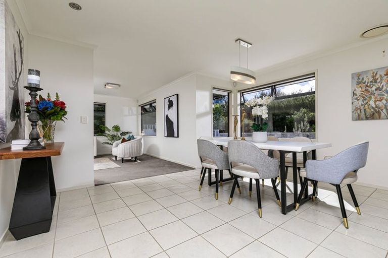 Photo of property in 4 Clapton Place, Henderson, Auckland, 0612