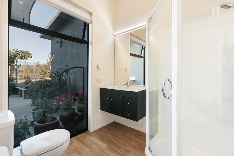 Photo of property in 81 Pigeon Rock Road, Cornish Point, Cromwell, 9384