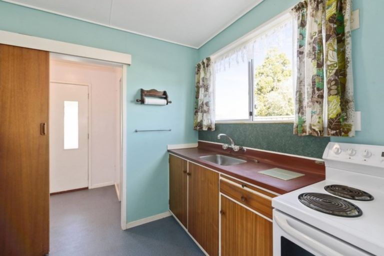 Photo of property in 64a Te Rauparaha Street, Otaki, 5512