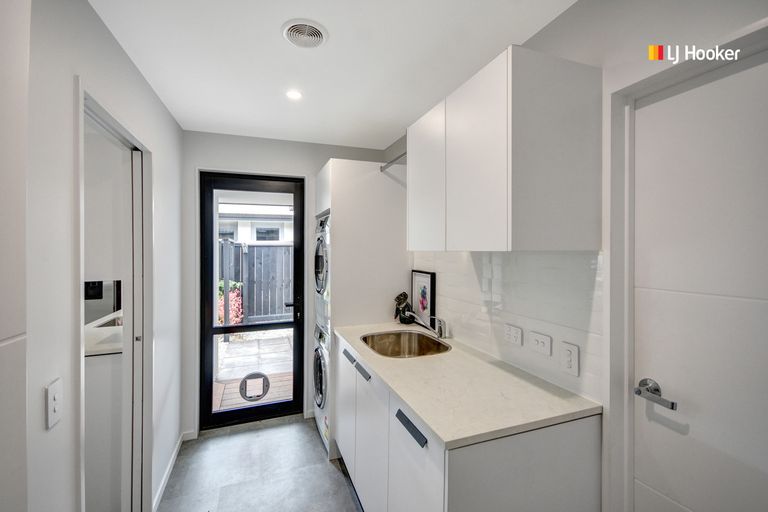 Photo of property in 10 Kinloch Place, Mosgiel, 9024