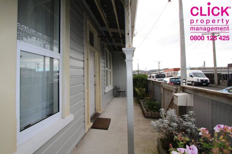 Photo of property in 24 Wynyard Street, South Dunedin, Dunedin, 9012