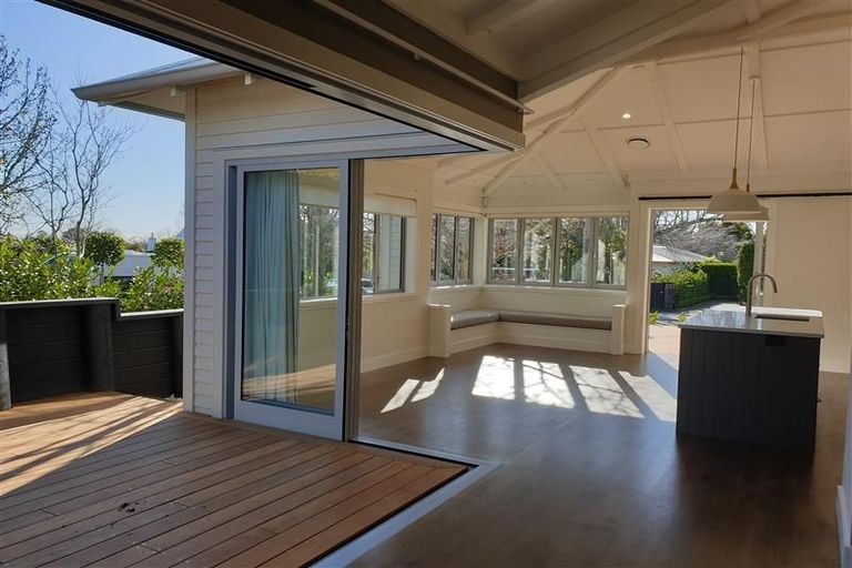 Photo of property in 24 Mchardy Street, Havelock North, 4130