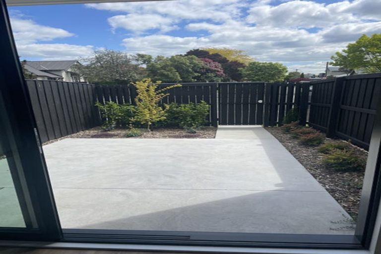 Photo of property in 1/90 Innes Road, St Albans, Christchurch, 8052