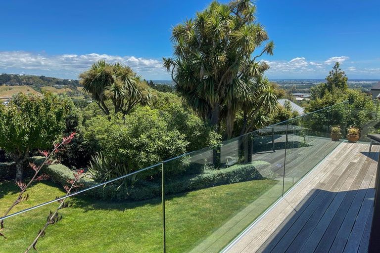 Photo of property in 80a Hackthorne Road, Cashmere, Christchurch, 8022