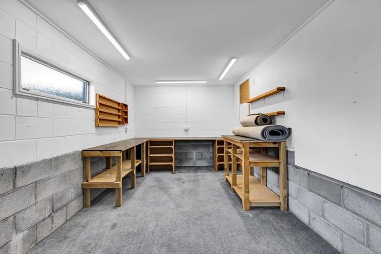 Photo of property in 17 Villa Place, Bell Block, New Plymouth, 4312