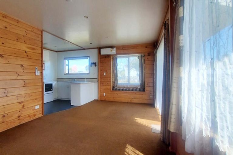 Photo of property in 1a Wing Crescent, Papakura, 2110