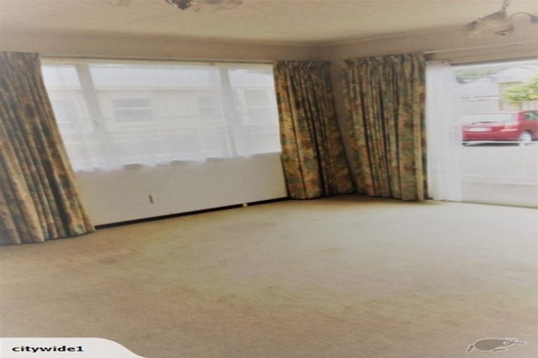 Photo of property in 1/31 Humber Street, Island Bay, Wellington, 6023