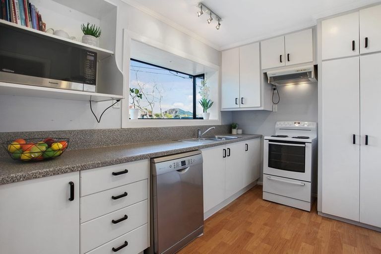 Photo of property in 22 Tuckers Road, Redwood, Christchurch, 8051