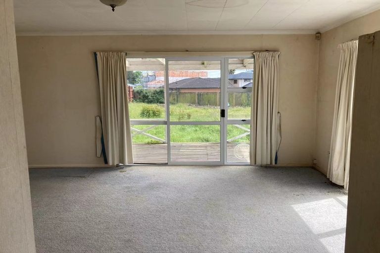 Photo of property in 7 Landon Avenue, Mangere East, Auckland, 2024