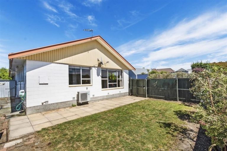 Photo of property in 1/15 Murmont Street, Bishopdale, Christchurch, 8053