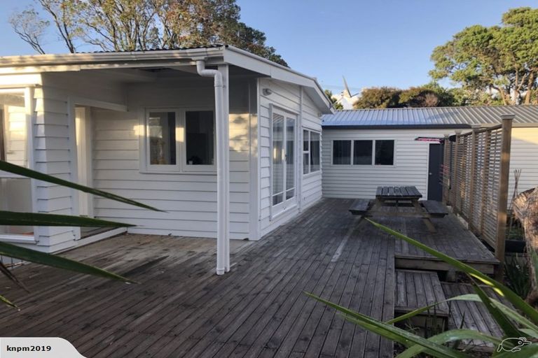 Photo of property in 14 Wood Street, Mangawhai Heads, Mangawhai, 0505