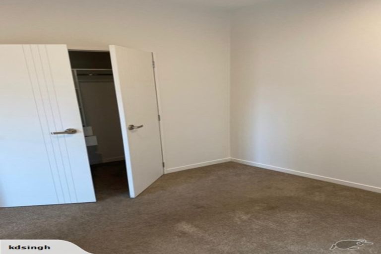 Photo of property in 27 Drumbuoy Drive, Flat Bush, Auckland, 2019