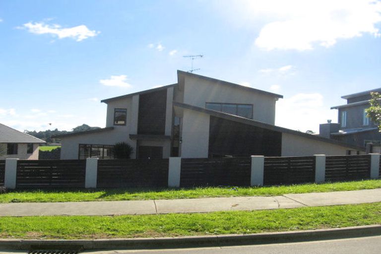 Photo of property in 6 Aldon Lane, The Gardens, Auckland, 2105