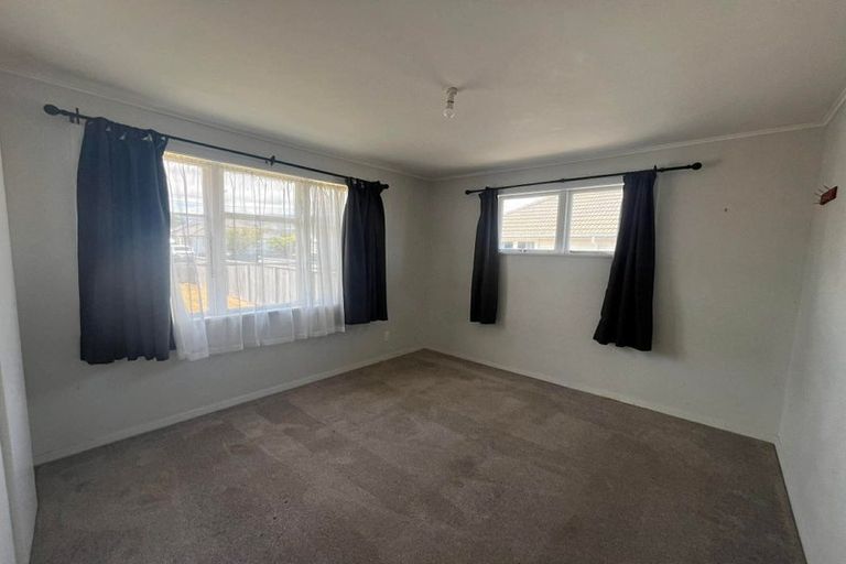 Photo of property in 14 Mccurdy Street, Elderslea, Upper Hutt, 5018
