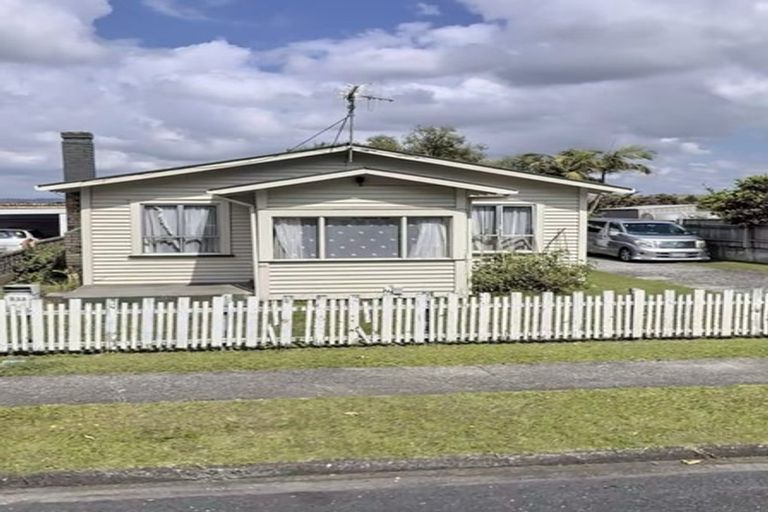 Photo of property in 232 Great South Road, Huntly, 3700