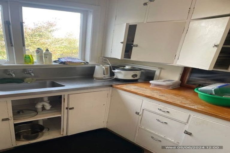 Photo of property in 85-87 Banks Street, Marfell, New Plymouth, 4310