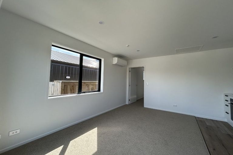 Photo of property in 7a Collie Road, Pukekohe, 2120