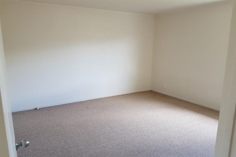 Photo of property in 18 Kora Avenue, Ranui, Auckland, 0612