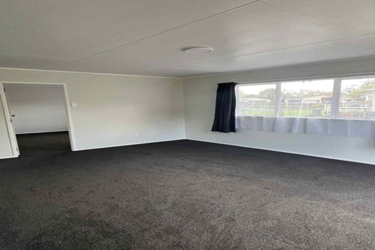 Photo of property in 1/126 George Street, Hikurangi, 0114