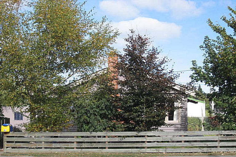 Photo of property in 49 Wilkin Street, Waimate, 7924