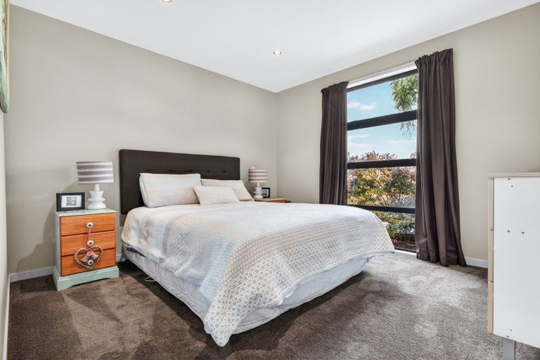 Photo of property in 16 Wai Matangi Place, Motuoapa, 3382