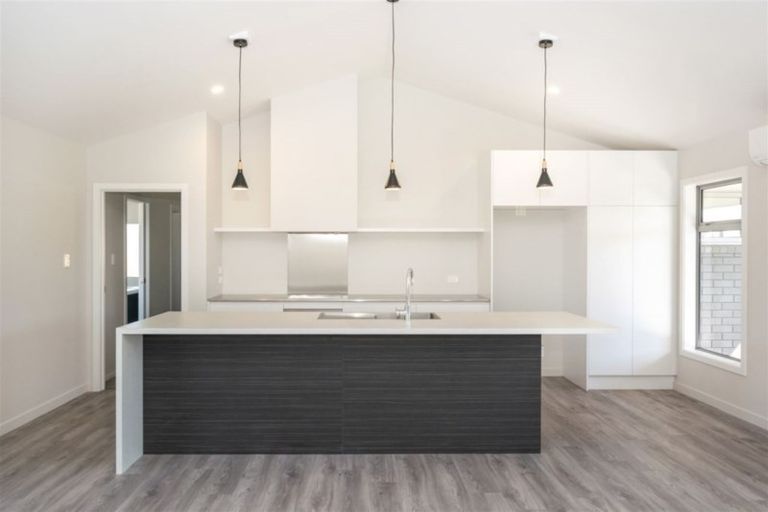 Photo of property in 17 Spitfire Drive, Burleigh, Blenheim, 7201