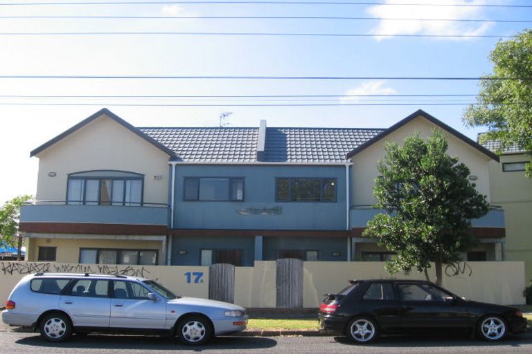 Photo of property in 11/17a Delta Avenue, New Lynn, Auckland, 0600