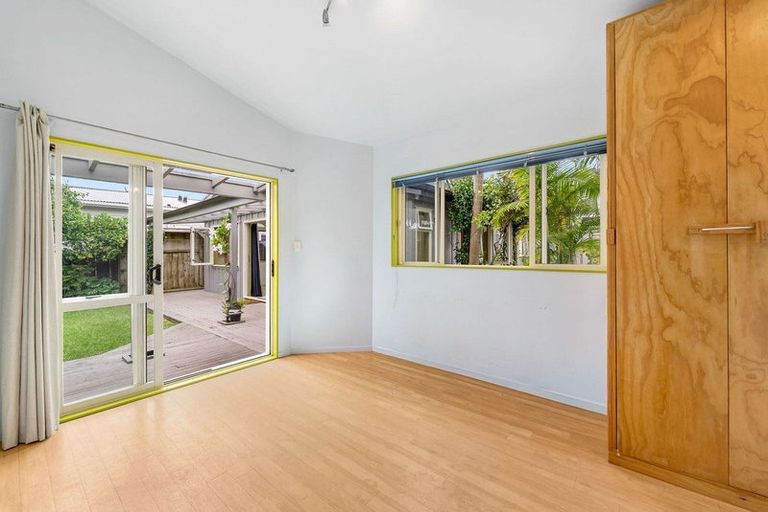 Photo of property in 49b Percy Road, Papamoa Beach, Papamoa, 3118