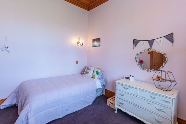 Photo of property in 13 Owen Street, Feilding, 4702