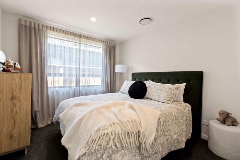 Photo of property in 64 Jack Hanley Drive, Jacks Point, Queenstown, 9371