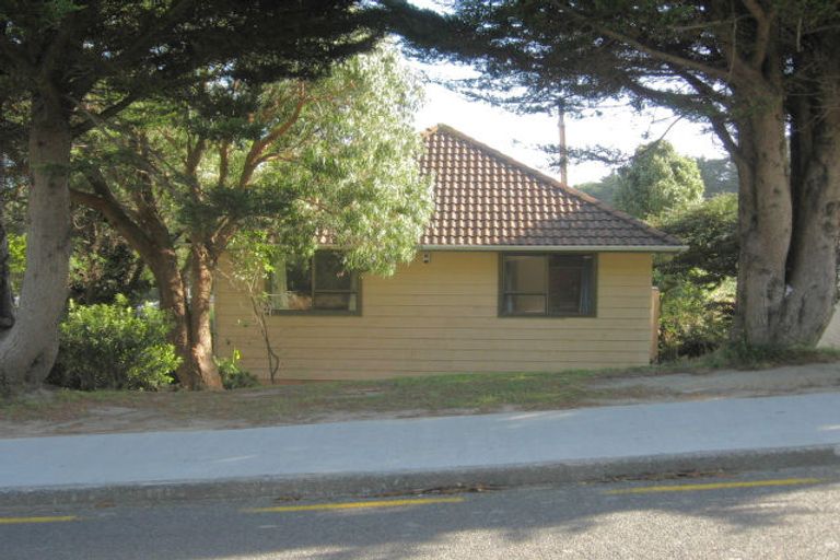 Photo of property in 43 Downes Street, Titahi Bay, Porirua, 5022