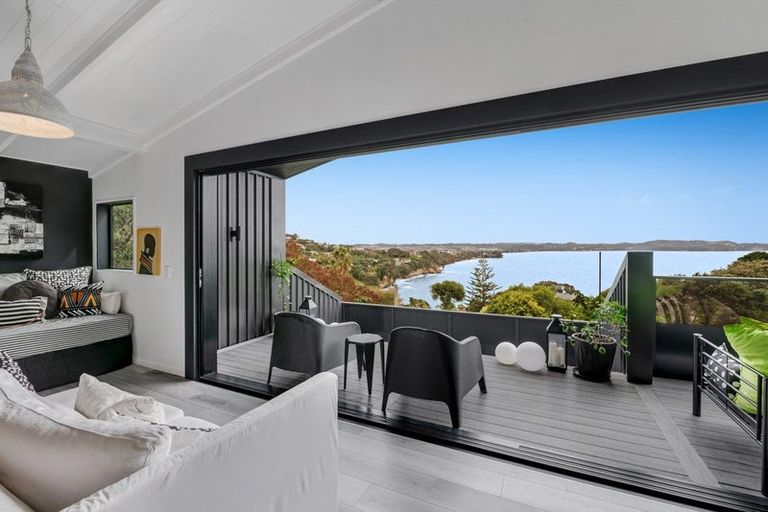 Photo of property in 30 Duncansby Road, Stanmore Bay, Whangaparaoa, 0932